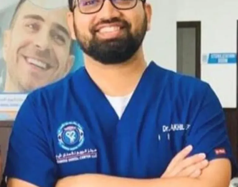 dr akhil