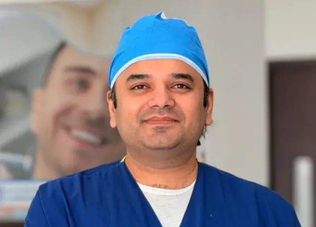 Dr. Muhammad Ahmad Gulzar - Oral Surgeon at Al Rabeeh Dental Centre Oman